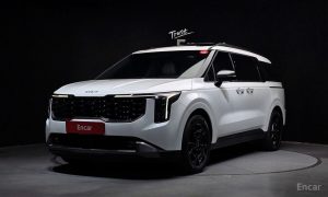 2025 Kia Carnival IV Рестайлинг HEV 9seater Gravity с пробегом 14 552 км