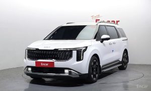 2025 Kia Carnival IV Рестайлинг HEV 9seater Signature с пробегом 13 474 км