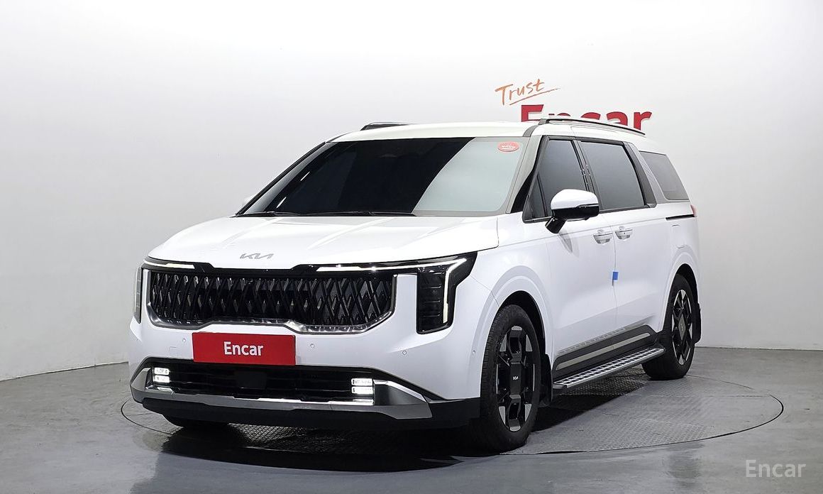 2025 Kia Carnival IV Рестайлинг HEV 9seater Signature с пробегом 13 474 км