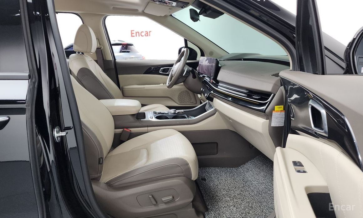 2024 Kia Carnival IV Рестайлинг HEV 9seater Gravity с пробегом 39 523 км