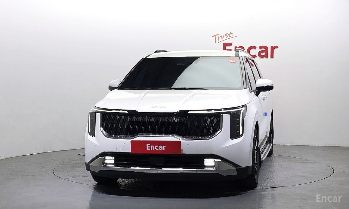 2025 Kia Carnival IV Рестайлинг HEV 9seater Signature с пробегом 13 474 км