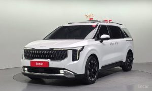 2024 Kia Carnival IV Рестайлинг HEV 9seater Signature с пробегом 71 759 км