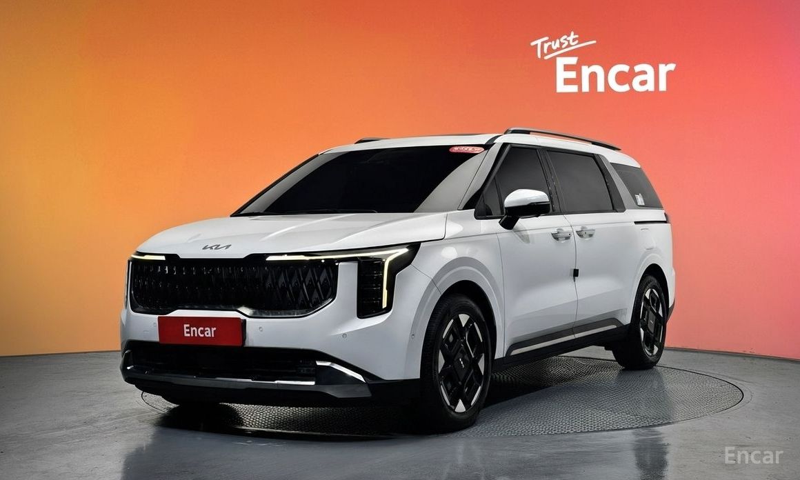 2024 Kia Carnival IV Рестайлинг HEV 9seater Signature с пробегом 29 404 км