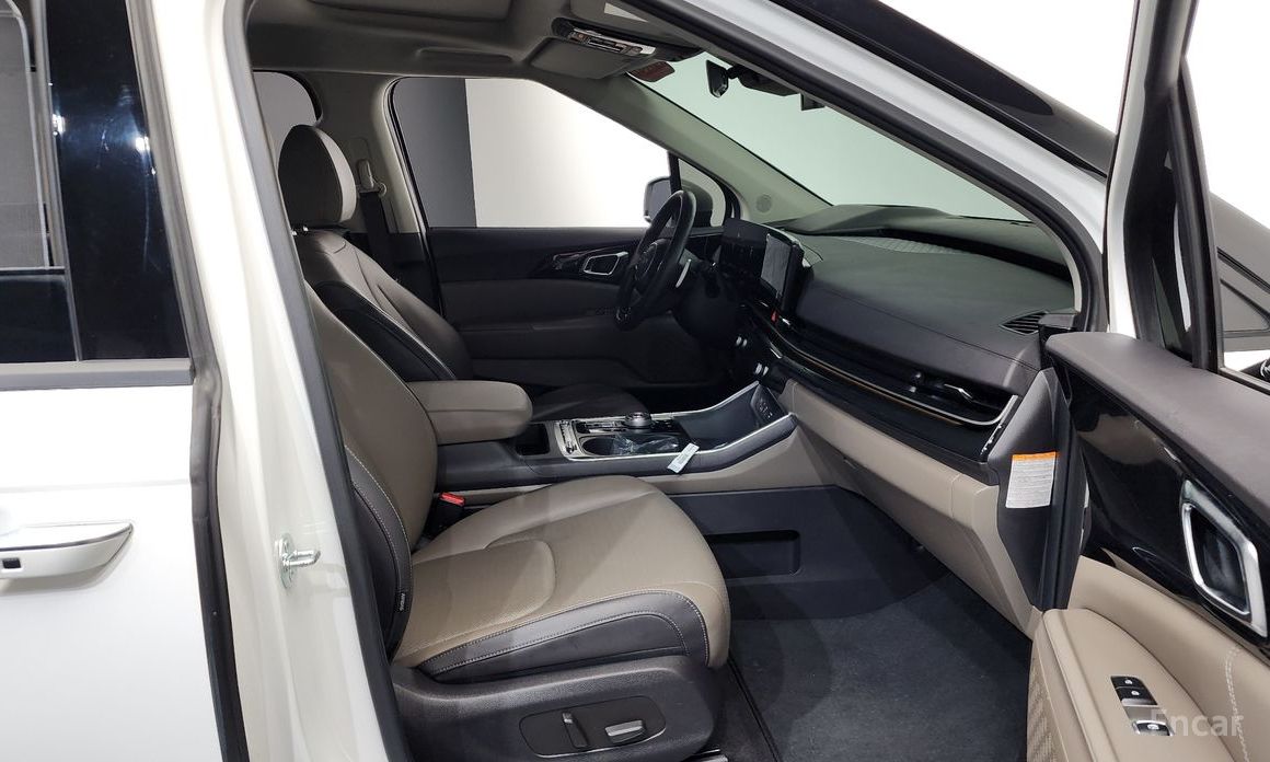 2024 Kia Carnival IV Рестайлинг HEV 9seater Signature с пробегом 29 404 км