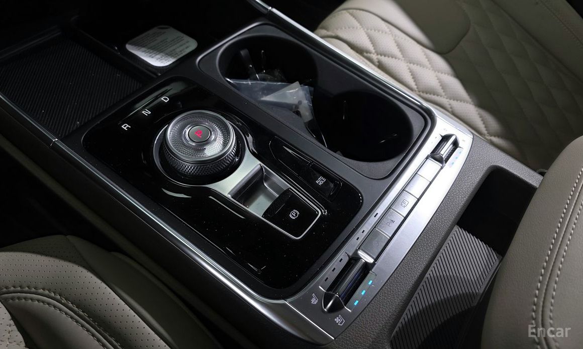 2026 Kia Carnival IV Рестайлинг HEV 9seater Nobless с пробегом 776 км