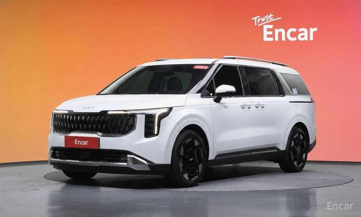 2024 Kia Carnival IV Рестайлинг HEV 9seater Signature с пробегом 28 042 км