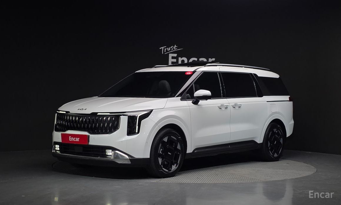 2025 Kia Carnival IV Рестайлинг HEV 9seater Nobless с пробегом 10 039 км