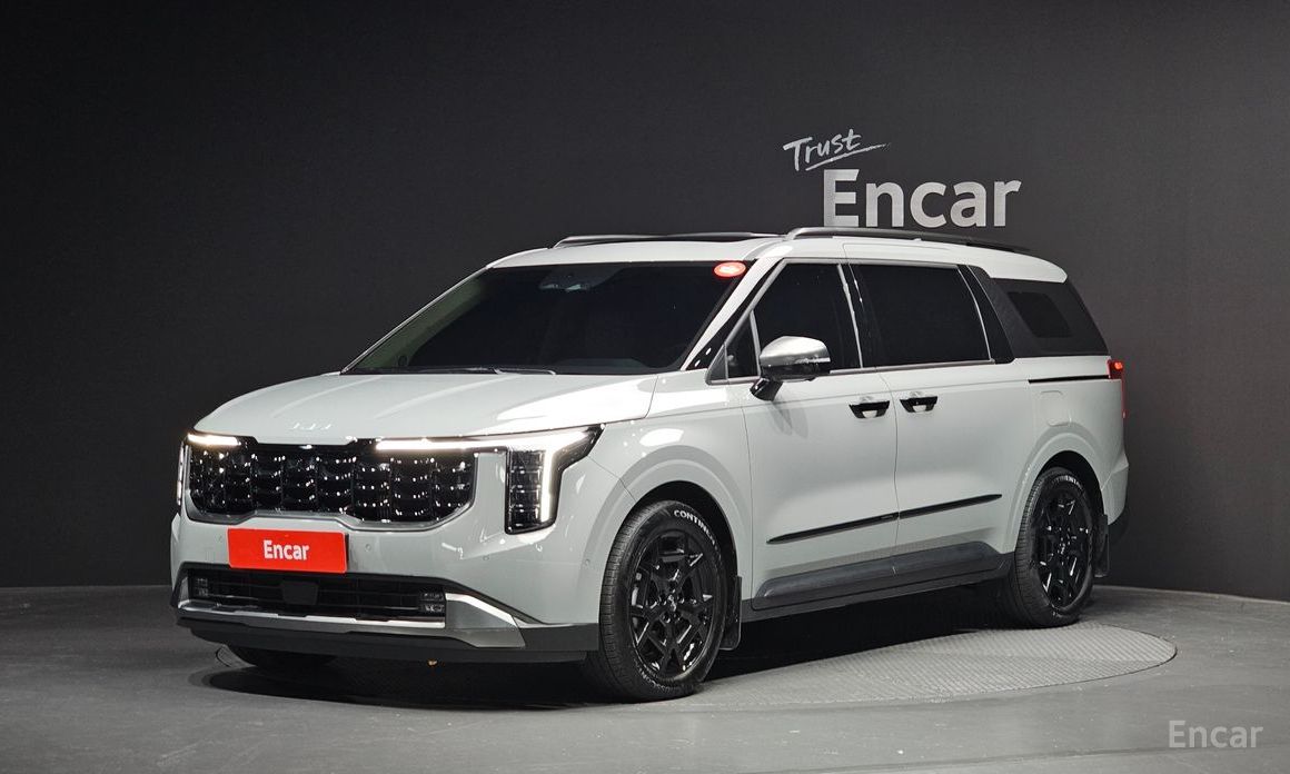 2024 Kia Carnival IV Рестайлинг HEV 9seater Gravity с пробегом 8 893 км