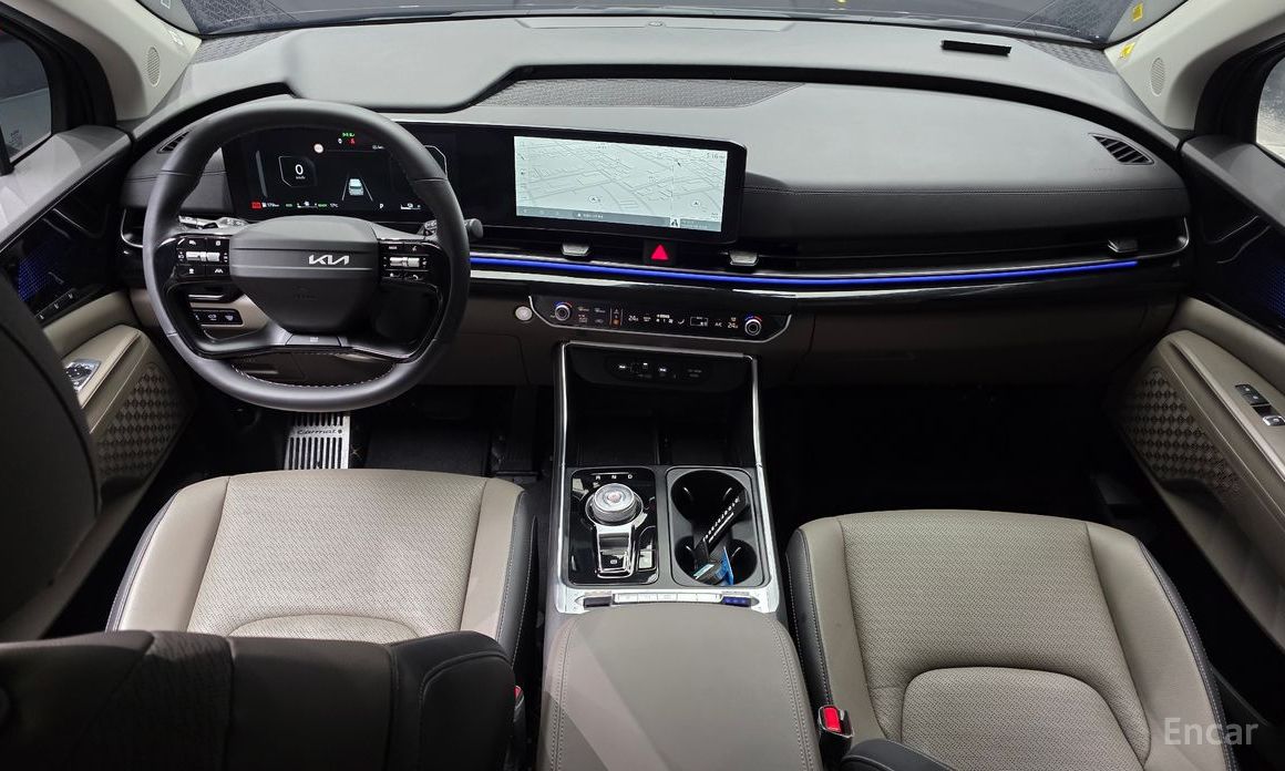 2025 Kia Carnival IV Рестайлинг HEV 9seater Signature с пробегом 15 649 км