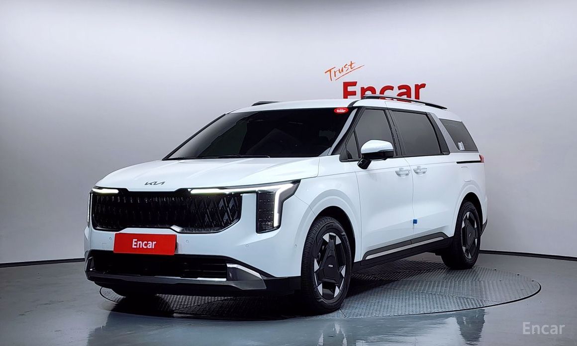 2024 Kia Carnival IV Рестайлинг HEV 9seater Nobless с пробегом 8 836 км