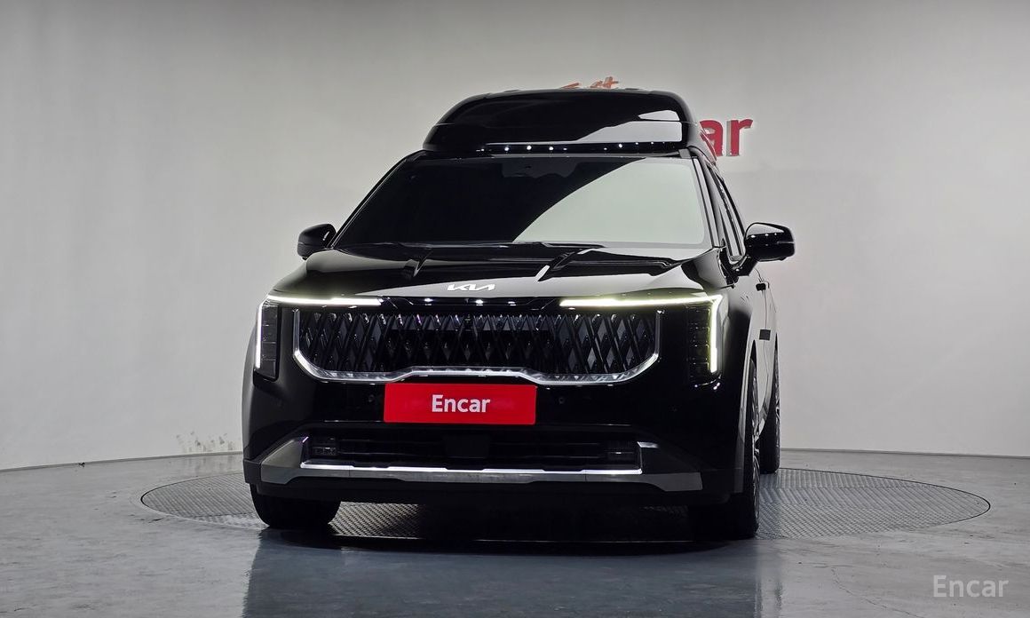 2025 Kia Carnival IV Рестайлинг HEV 9-Seater Hi-Limousine (Special vehicle) с пробегом 10 911 км