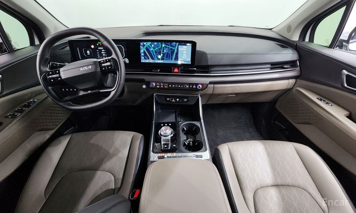 2024 Kia Carnival IV Рестайлинг HEV 9seater Nobless с пробегом 8 836 км