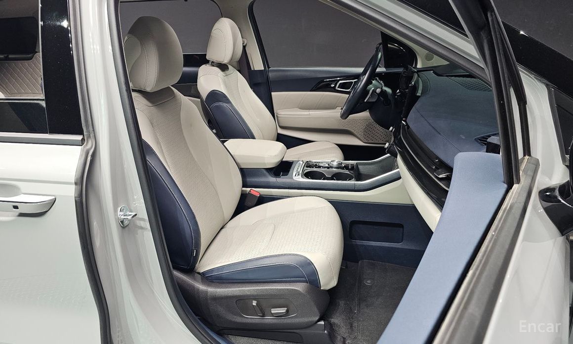 2024 Kia Carnival IV Рестайлинг HEV 9seater Gravity с пробегом 22 682 км