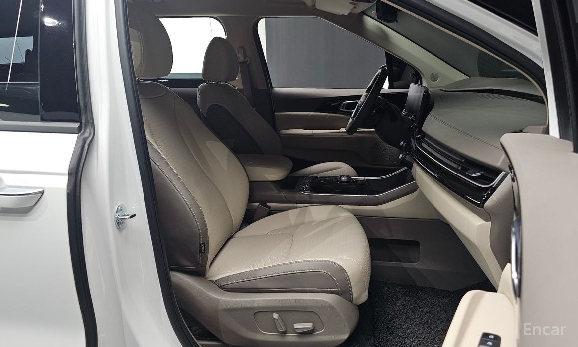 2025 Kia Carnival IV Рестайлинг Hev 9 Seater X Line с пробегом 9 404 км