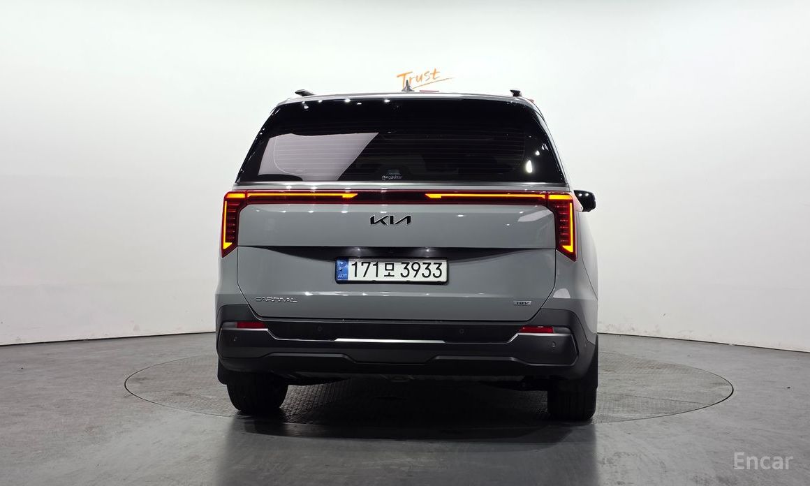 2024 Kia Carnival IV Рестайлинг HEV 9seater Gravity с пробегом 26 996 км