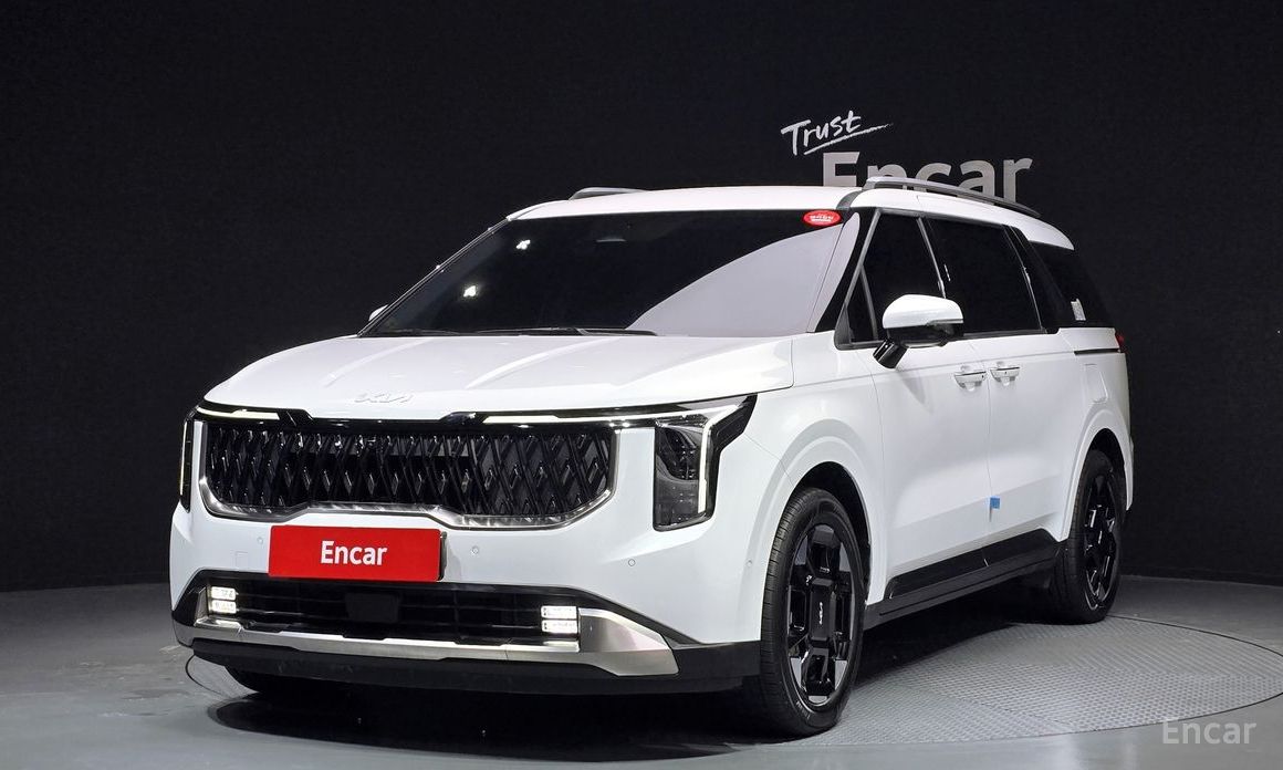 2025 Kia Carnival IV Рестайлинг HEV 9seater Nobless с пробегом 43 175 км