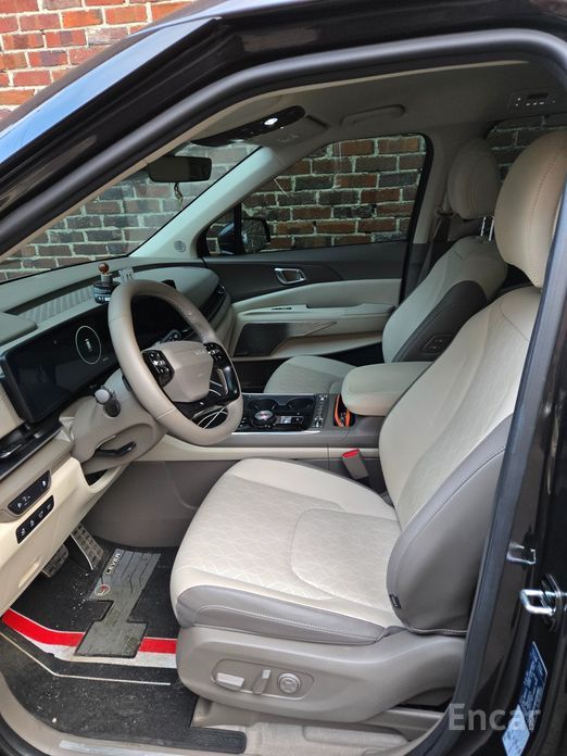 2024 Kia Carnival IV Рестайлинг HEV 9seater Nobless с пробегом 14 790 км
