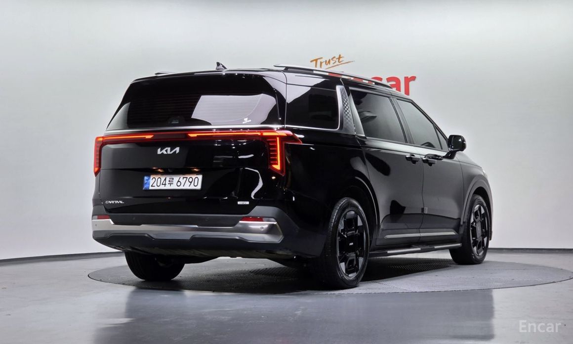 2024 Kia Carnival IV Рестайлинг HEV 9seater Nobless с пробегом 20 898 км