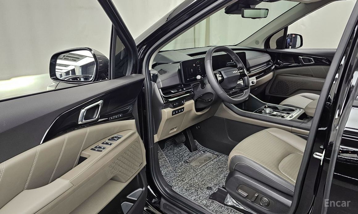 2025 Kia Carnival IV Рестайлинг HEV 9seater Gravity с пробегом 10 452 км