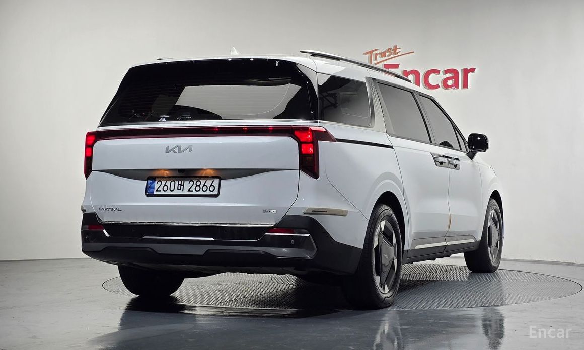 2024 Kia Carnival IV Рестайлинг HEV 9seater Nobless с пробегом 94 719 км