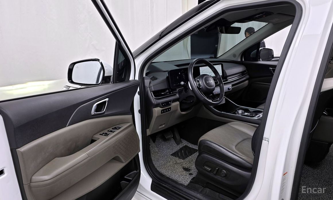 2024 Kia Carnival IV Рестайлинг HEV 9seater Nobless с пробегом 69 137 км