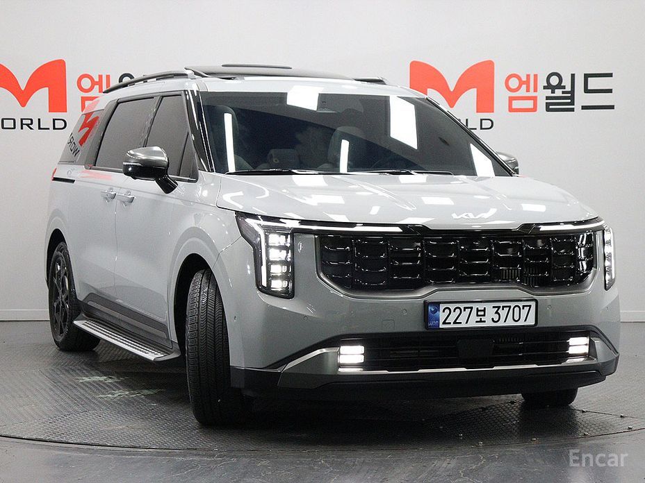 2025 Kia Carnival IV Рестайлинг HEV 9seater Gravity с пробегом 6 246 км