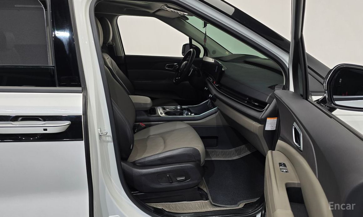 2024 Kia Carnival IV Рестайлинг HEV 9seater Nobless с пробегом 94 719 км