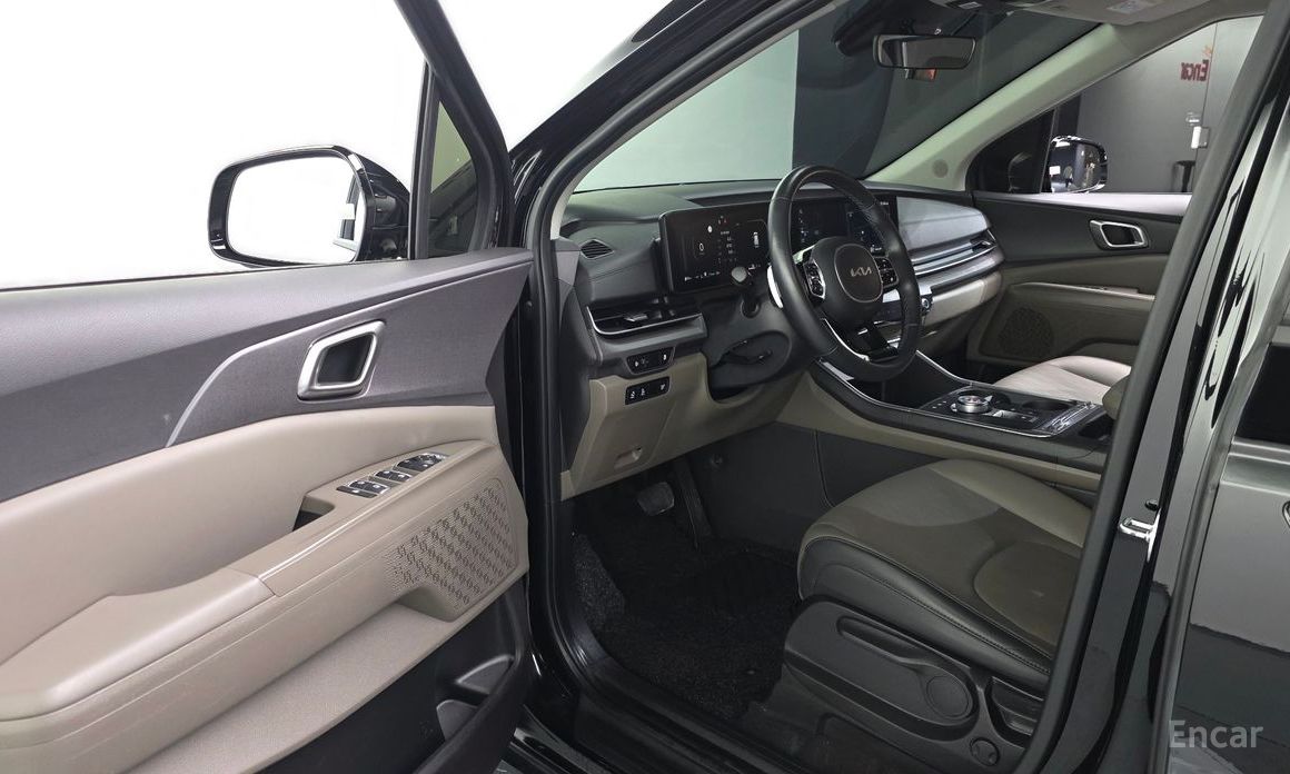 2023 Kia Carnival IV Рестайлинг HEV 9 seater Prestige с пробегом 56 639 км