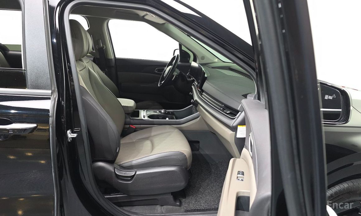 2023 Kia Carnival IV Рестайлинг HEV 9 seater Prestige с пробегом 56 639 км