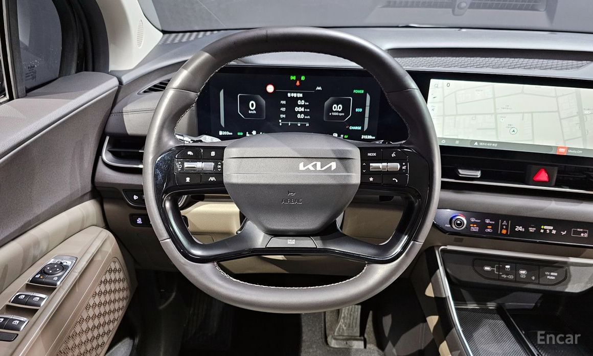 2024 Kia Carnival IV Рестайлинг HEV 9seater Nobless с пробегом 31 539 км