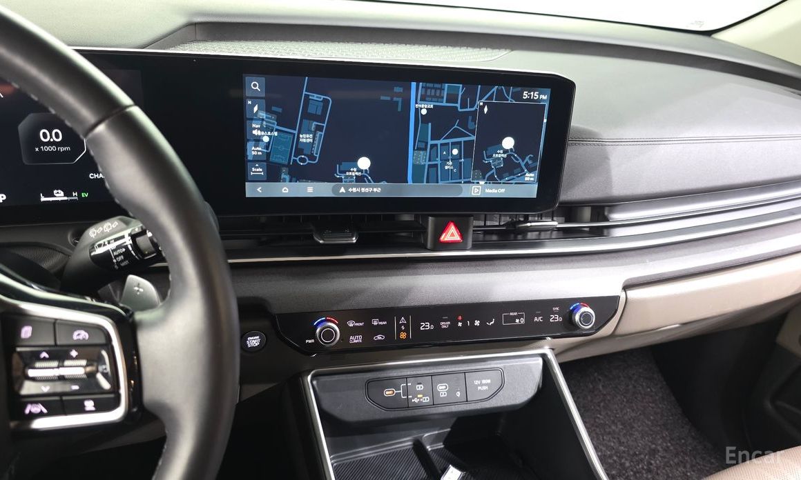 2023 Kia Carnival IV Рестайлинг HEV 9 seater Prestige с пробегом 56 639 км