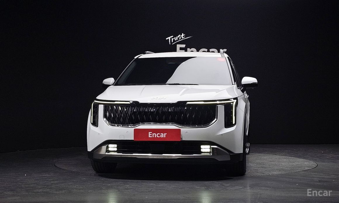 2024 Kia Carnival IV Рестайлинг Gasoline 9-Seater Signature с пробегом 41 281 км