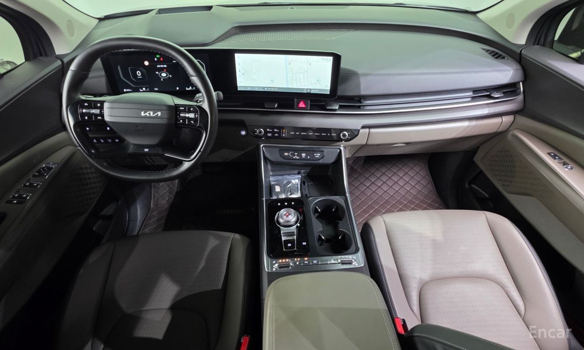 2024 Kia Carnival IV Рестайлинг Gasoline 9-Seater Noblesse с пробегом 11 838 км