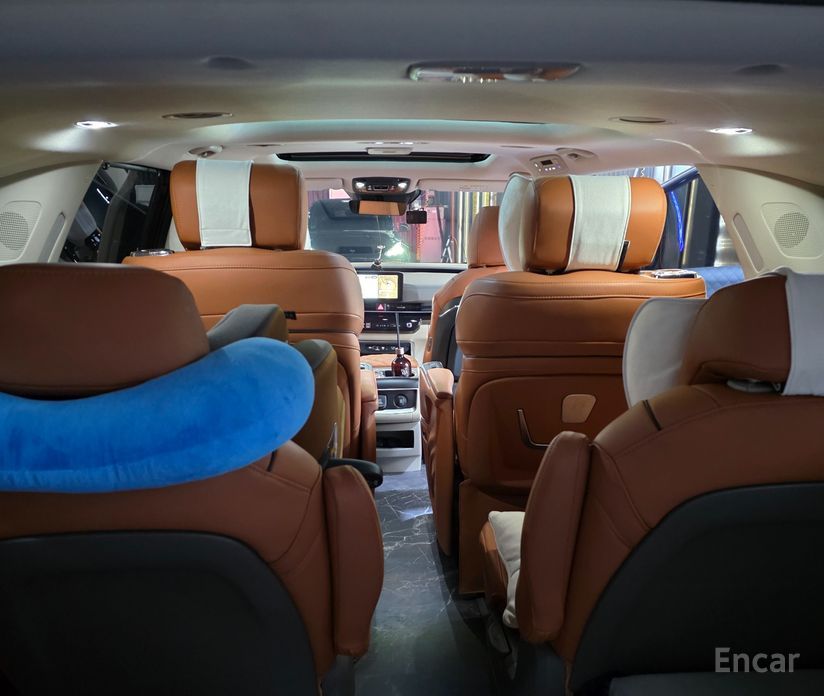 2025 Kia Carnival IV Рестайлинг Gasoline 9-Seater Signature с пробегом 2 979 км
