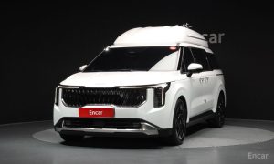 2024 Kia Carnival IV Рестайлинг Gasoline 9-Seater Hi Limousine (7-seater Limousine(Special vehicle) с пробегом 17 177 км
