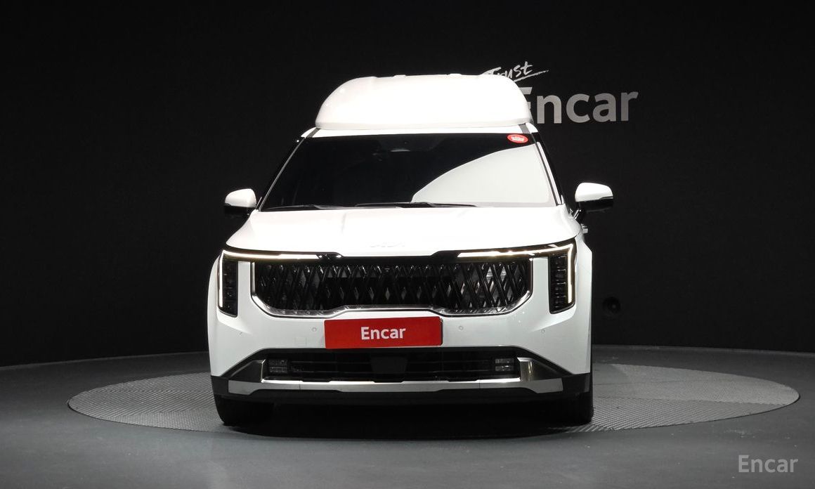 2024 Kia Carnival IV Рестайлинг Gasoline 9-Seater Hi Limousine (7-seater Limousine(Special vehicle) с пробегом 17 177 км