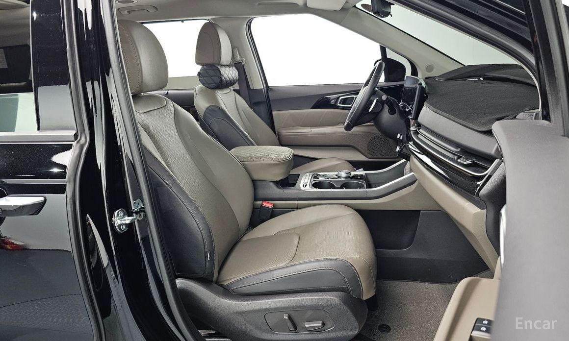 2024 Kia Carnival IV Рестайлинг Gasoline 9-Seater Signature с пробегом 19 508 км