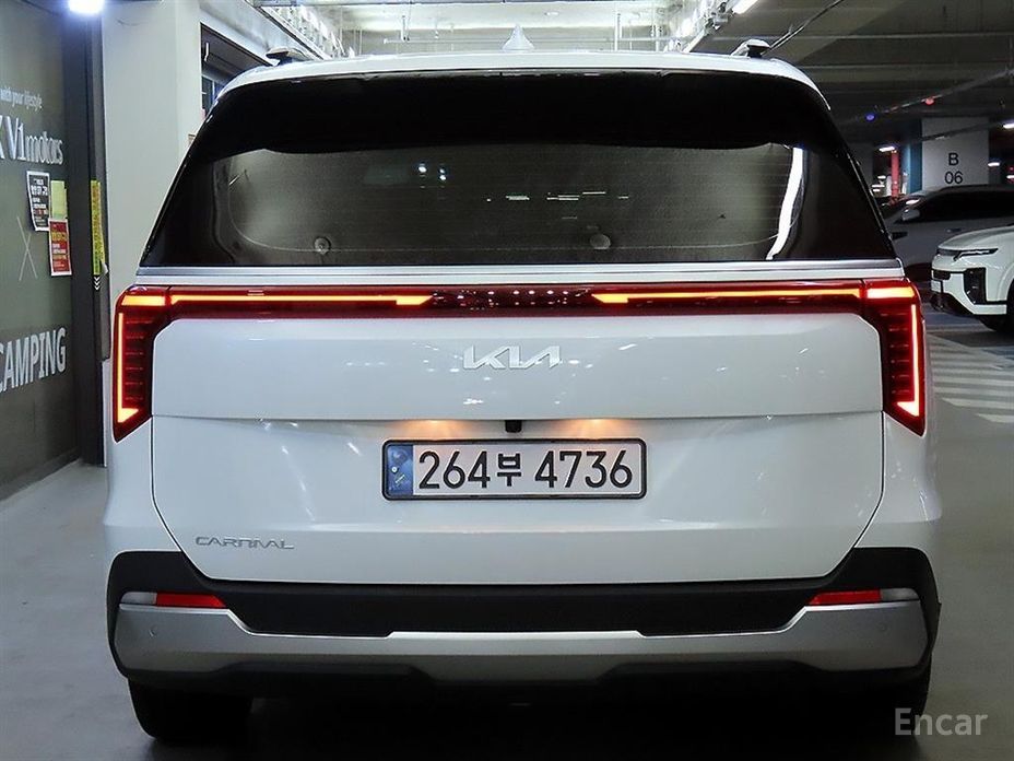 2024 Kia Carnival IV Рестайлинг Gasoline 9-Seater Prestige с пробегом 11 000 км
