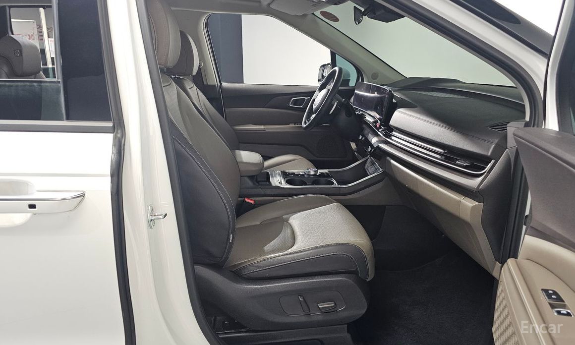 2024 Kia Carnival IV Рестайлинг Gasoline 9-Seater Noblesse с пробегом 16 955 км