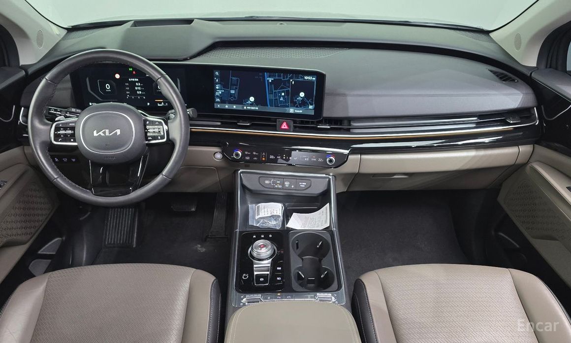 2024 Kia Carnival IV Рестайлинг Gasoline 9-Seater Signature с пробегом 43 853 км