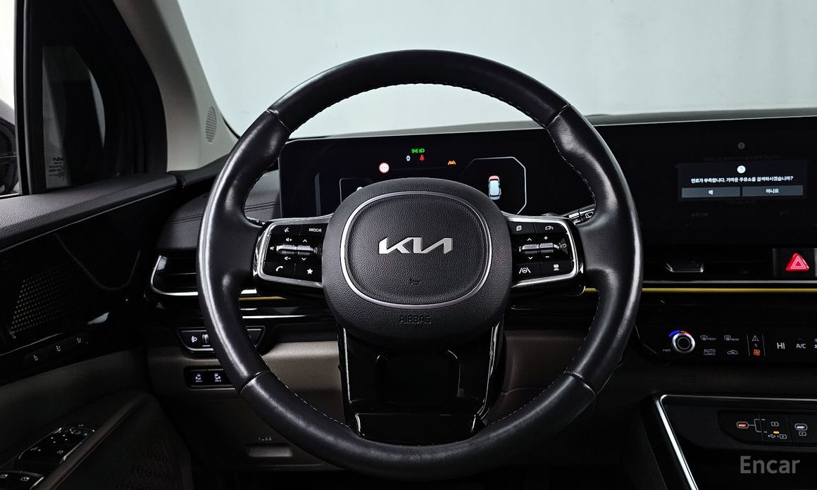 2024 Kia Carnival IV Рестайлинг Gasoline 9-Seater Signature с пробегом 24 977 км