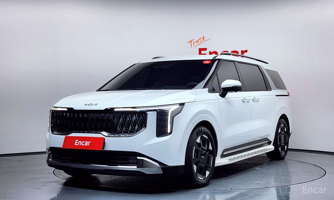 2025 Kia Carnival IV Рестайлинг Gasoline 9-Seater Signature с пробегом 8 602 км