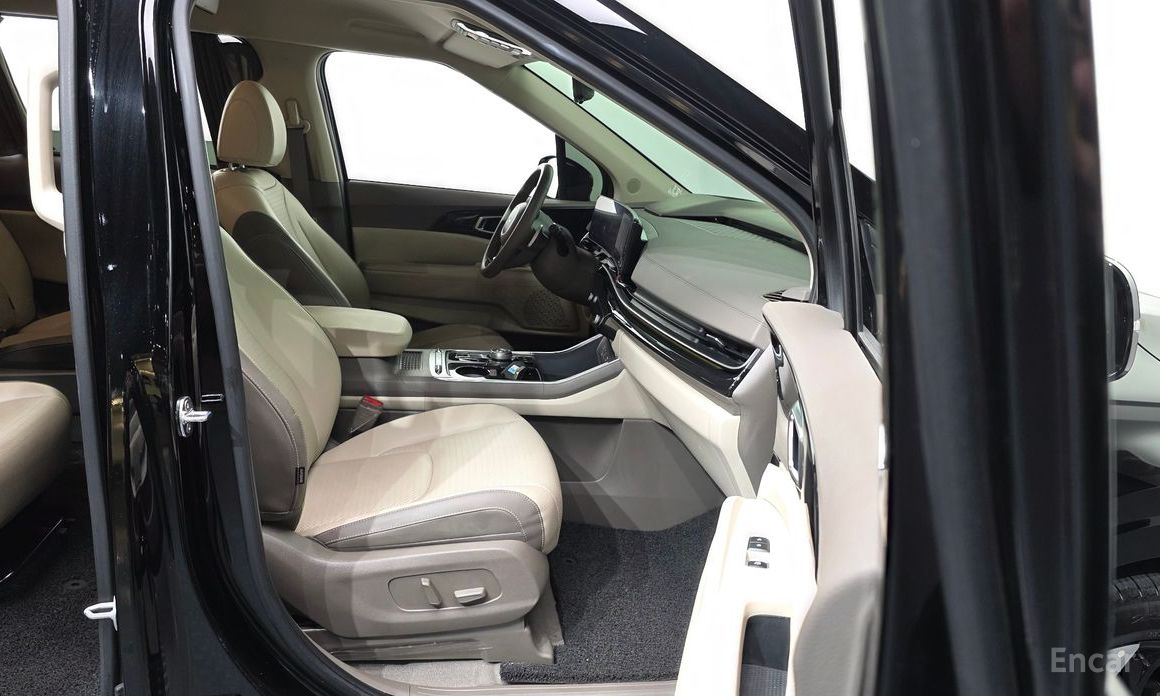 2024 Kia Carnival IV Рестайлинг Gasoline 9-Seater Hi Limousine Signature с пробегом 56 999 км