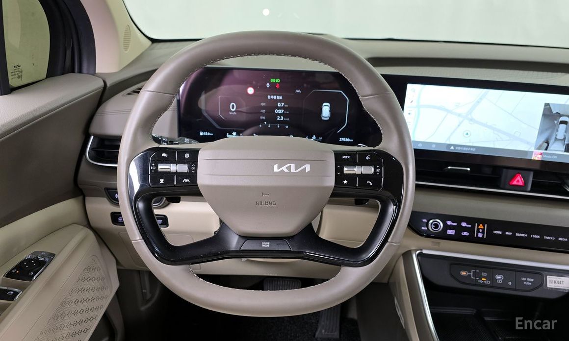 2024 Kia Carnival IV Рестайлинг Gasoline 9-Seater Noblesse с пробегом 27 936 км