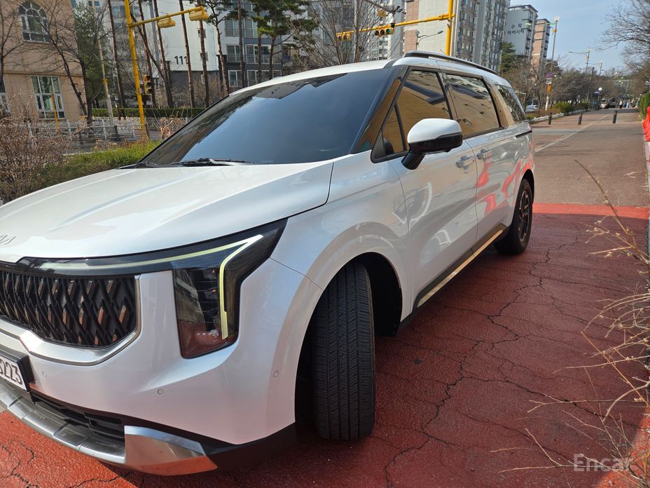 2024 Kia Carnival IV Рестайлинг Gasoline 9-Seater Noblesse с пробегом 43 272 км