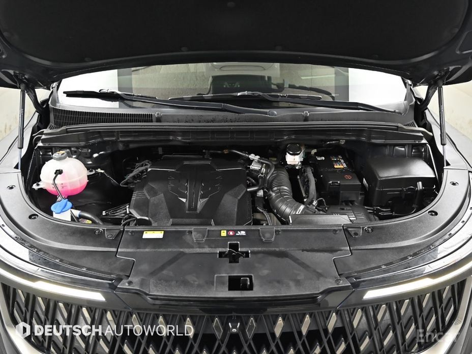 2024 Kia Carnival IV Рестайлинг Gasoline 9-Seater Signature с пробегом 16 300 км