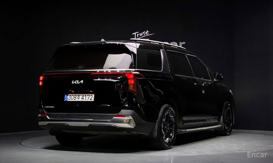 2024 Kia Carnival IV Рестайлинг Gasoline 9-Seater Signature с пробегом 16 362 км