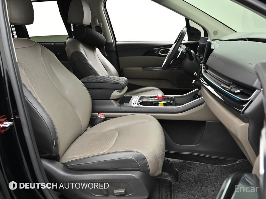 2024 Kia Carnival IV Рестайлинг Gasoline 9-Seater Signature с пробегом 16 300 км