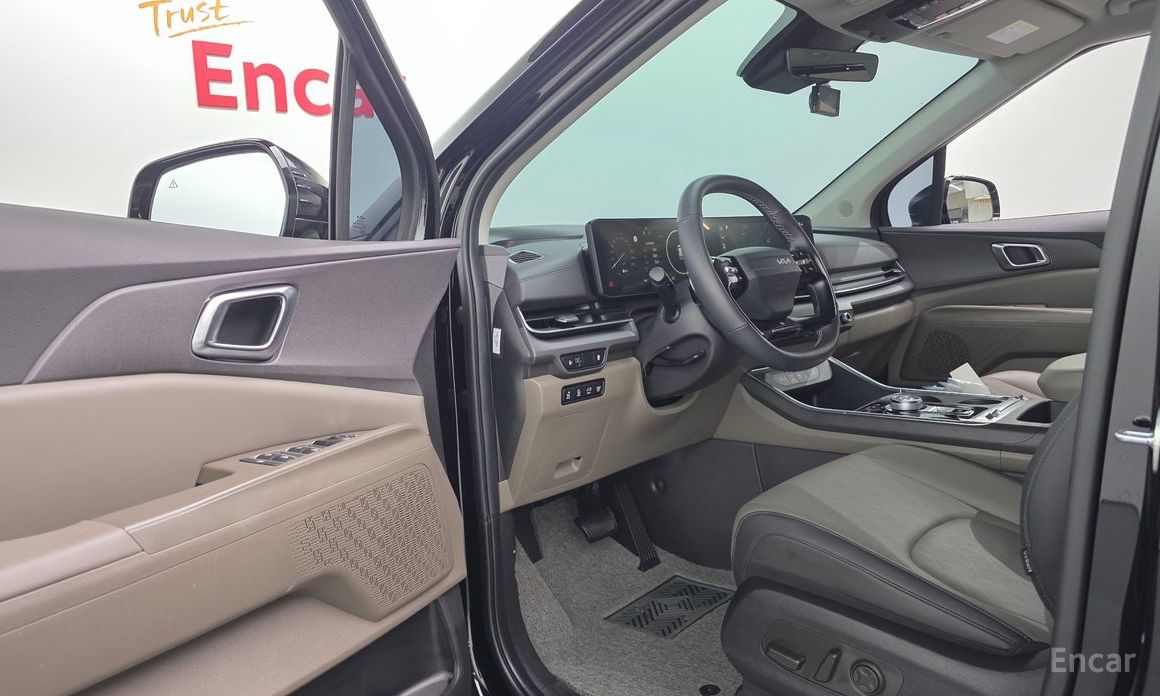 2025 Kia Carnival IV Рестайлинг Gasoline 9-Seater Noblesse с пробегом 8 525 км