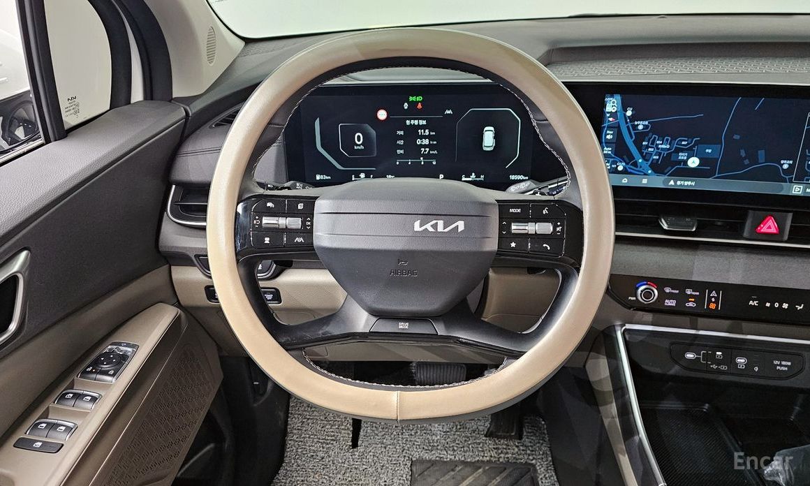 2025 Kia Carnival IV Рестайлинг Gasoline 9-Seater Prestige с пробегом 18 590 км